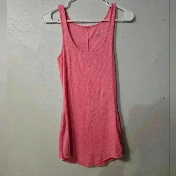 Xhilaration Tops - Xhilaration pink tank top!